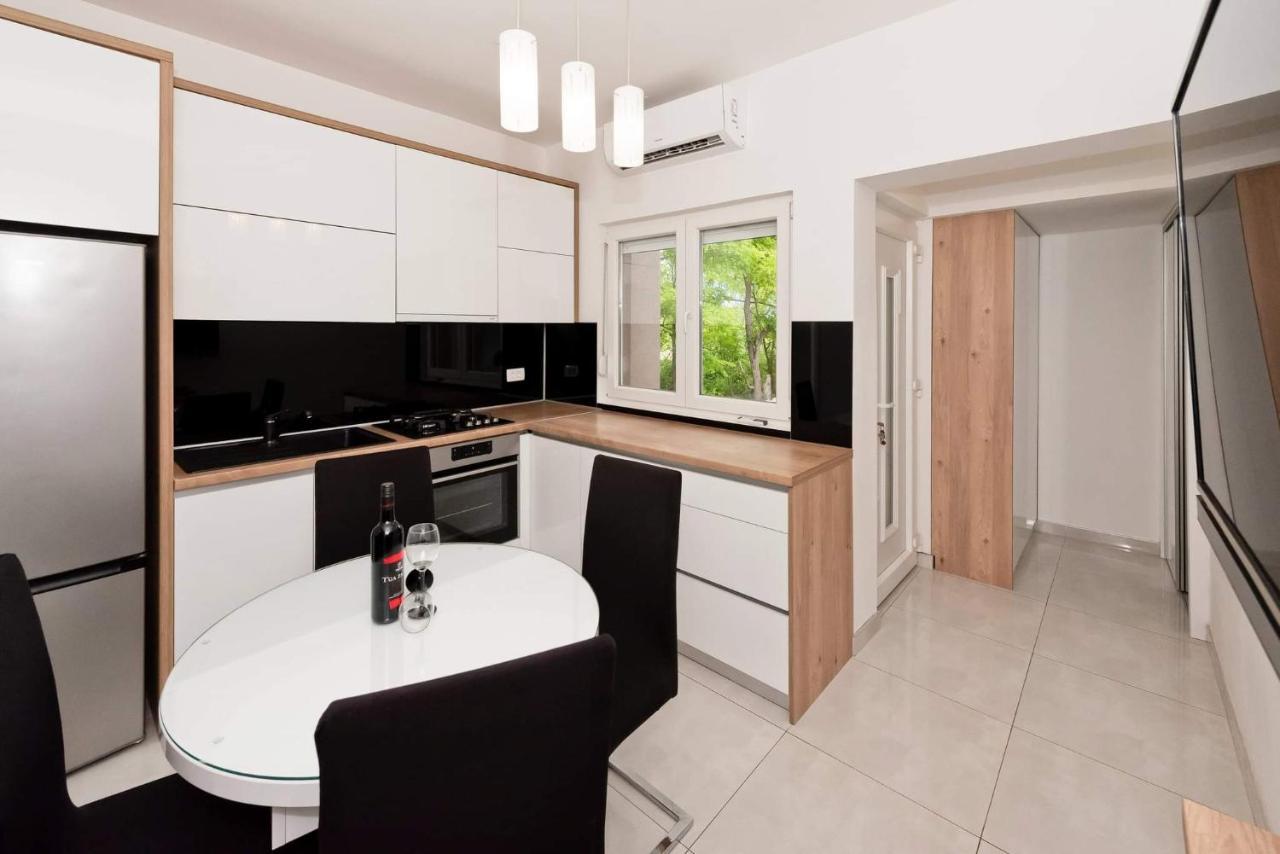 Apartment White Pearl Ražanac Zewnętrze zdjęcie