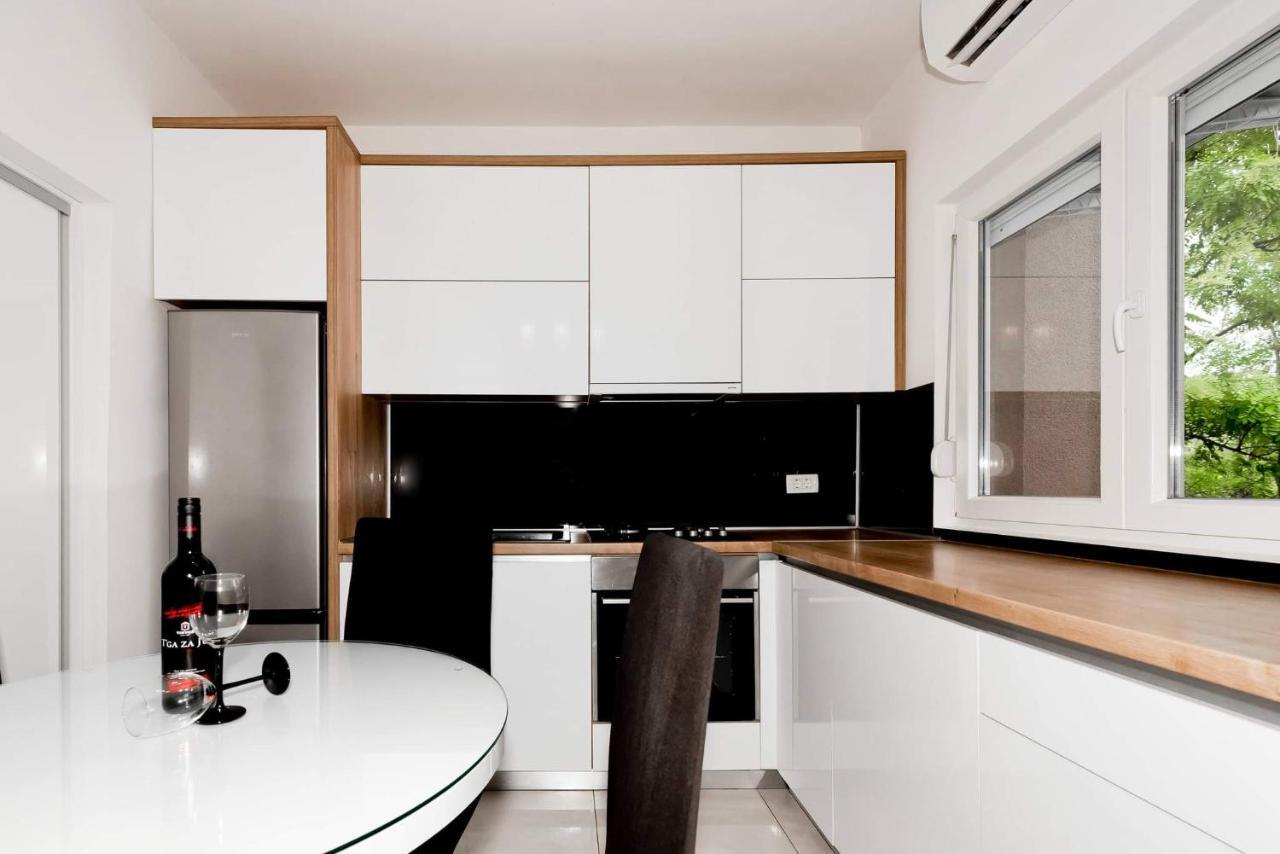 Apartment White Pearl Ražanac Zewnętrze zdjęcie