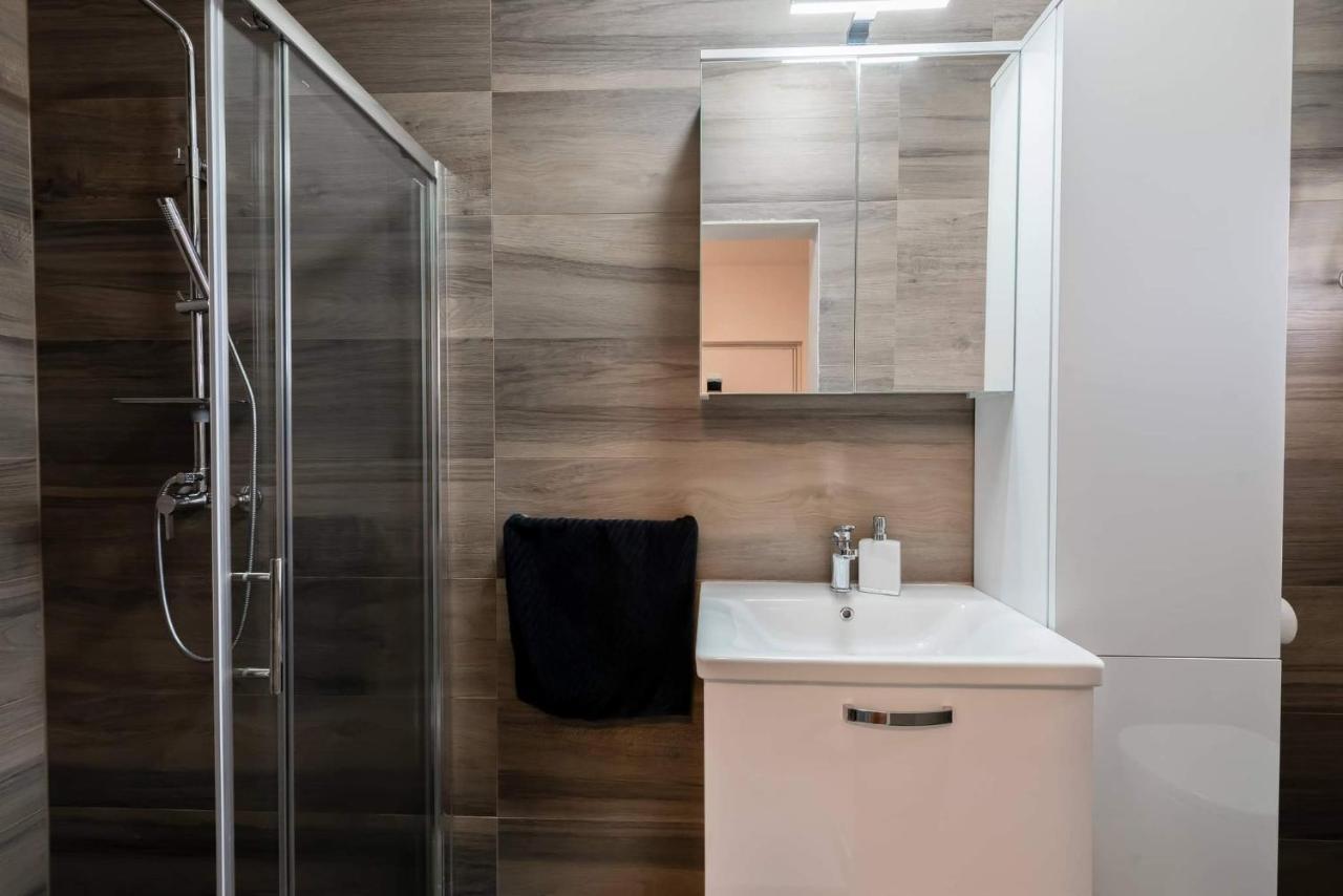 Apartment White Pearl Ražanac Zewnętrze zdjęcie
